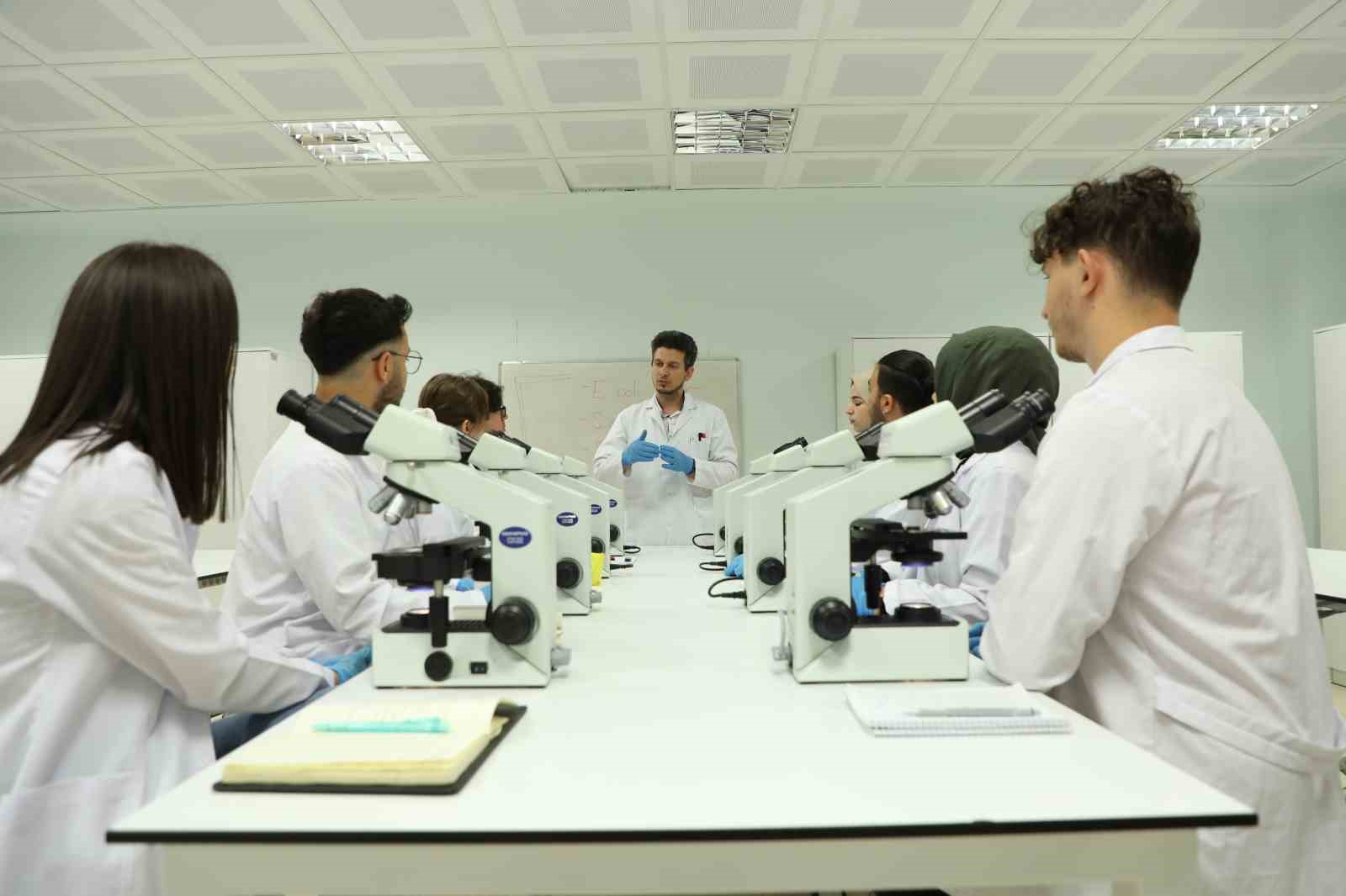 baru-lu-ogrencilerin-tubitak-2209-basarisi-devam-ediyor