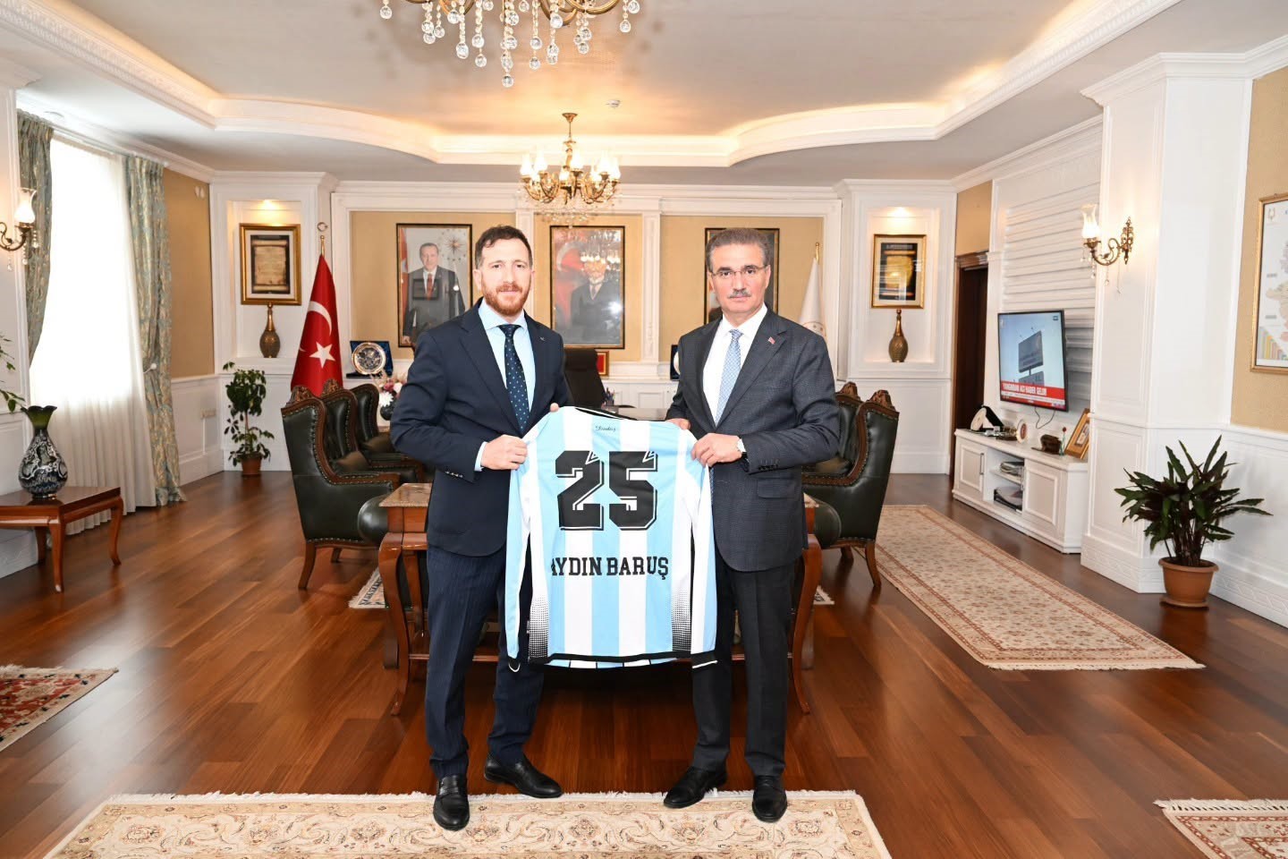 baskan-dal-dan-vali-barus-a-25-numarali-forma