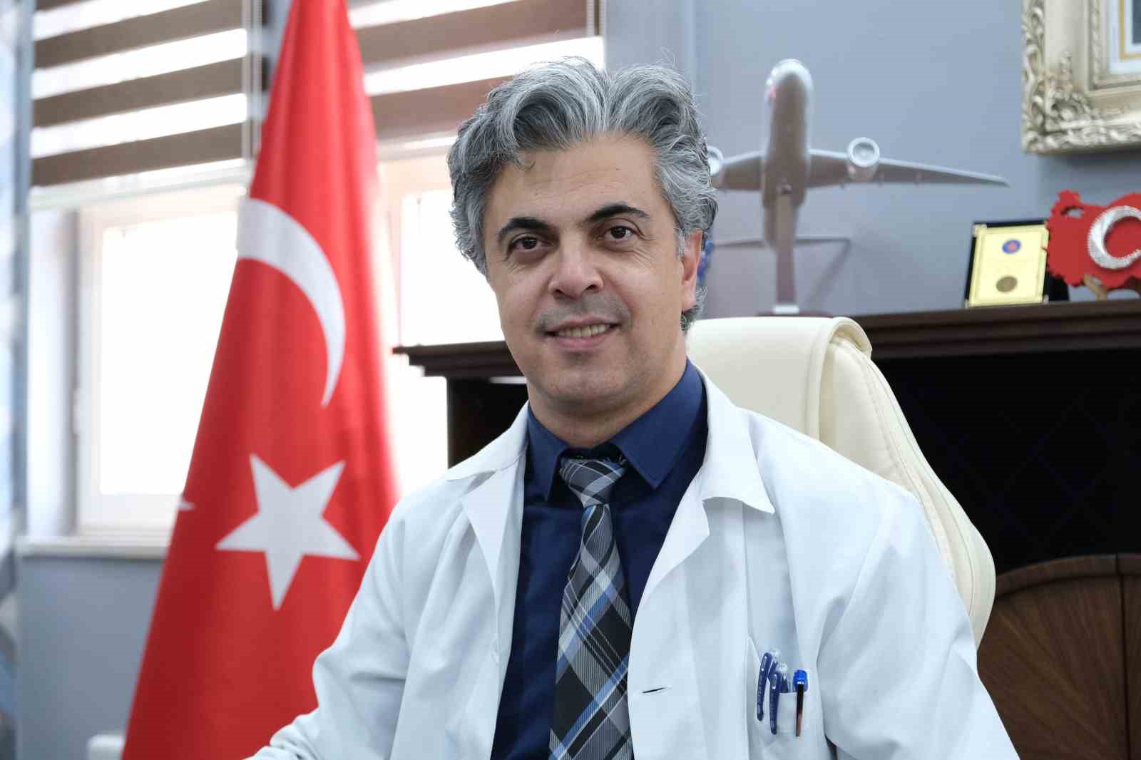 ebyu-rektorlugune-prof-dr-ufuk-kuyrukluyildiz-atandi