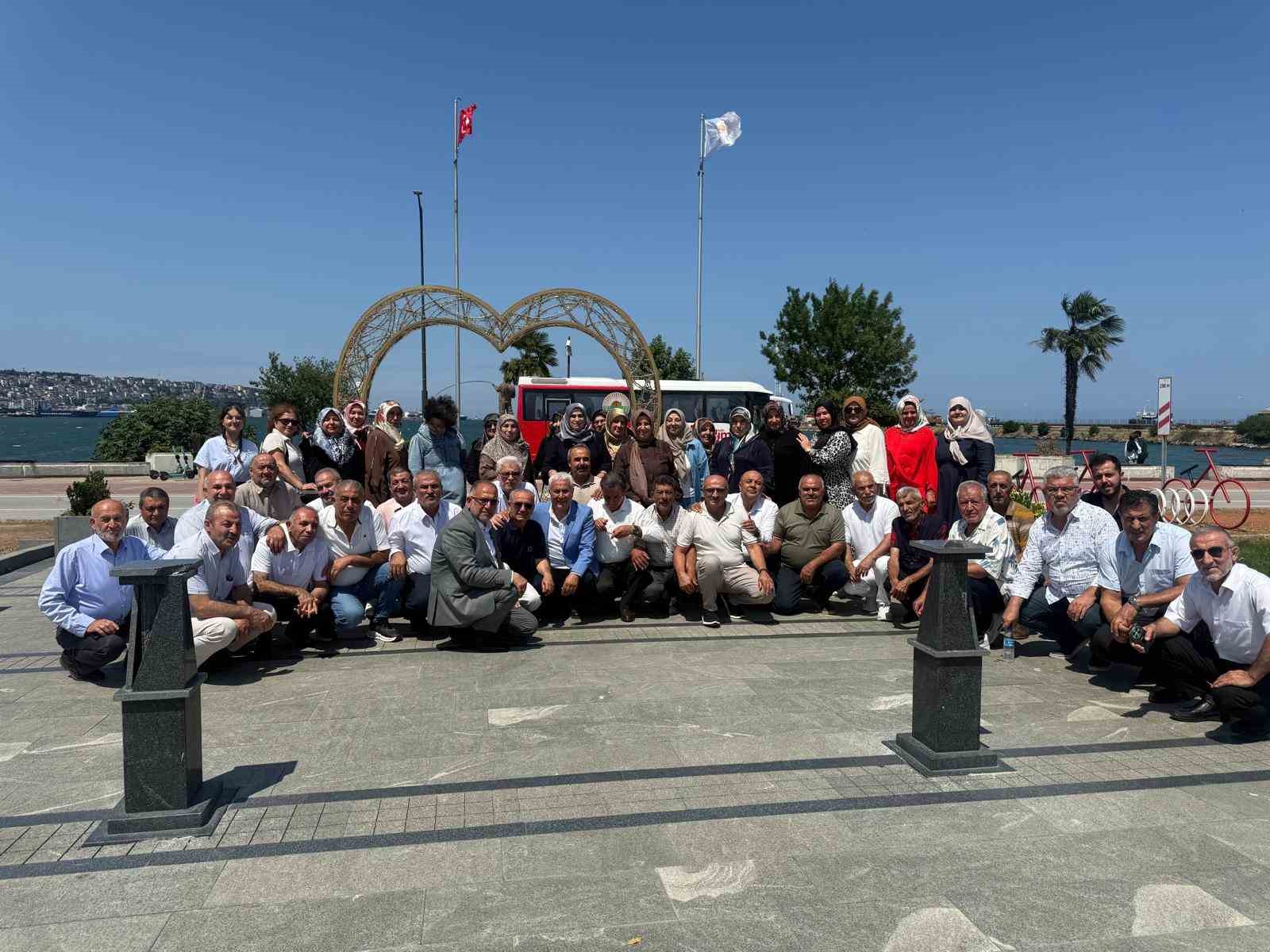 samsun-da-41-yillik-ahde-vefa-sarayburnu-mehmetcikleri-komutanlariyla-bulustu