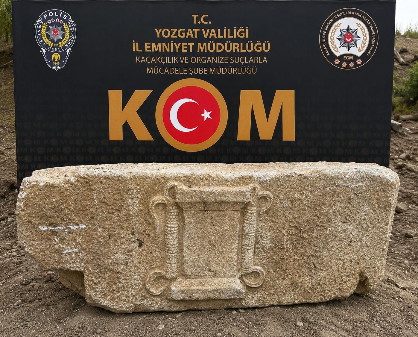 yozgat-ta-iki-bin-yillik-oldugu-degerlendirilen-lahit-bulundu