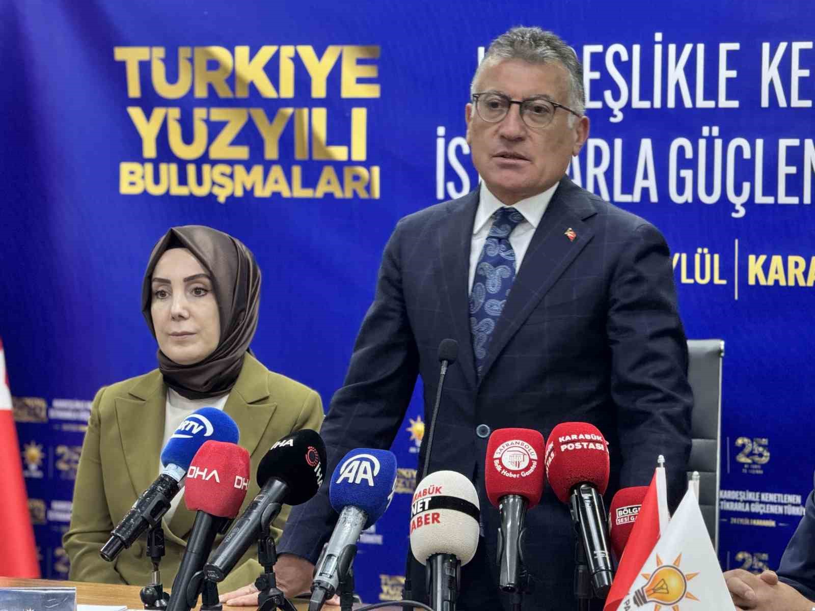 ak-partili-guler-turkiye-guvenli-liman-olarak-bolgesinde-bir-yildiz-gibi-parliyor