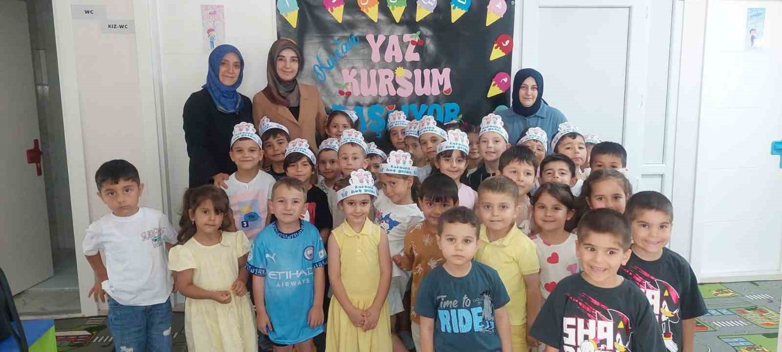 ogrenciler-yaza-kur-an-i-kerim-ile-basladi