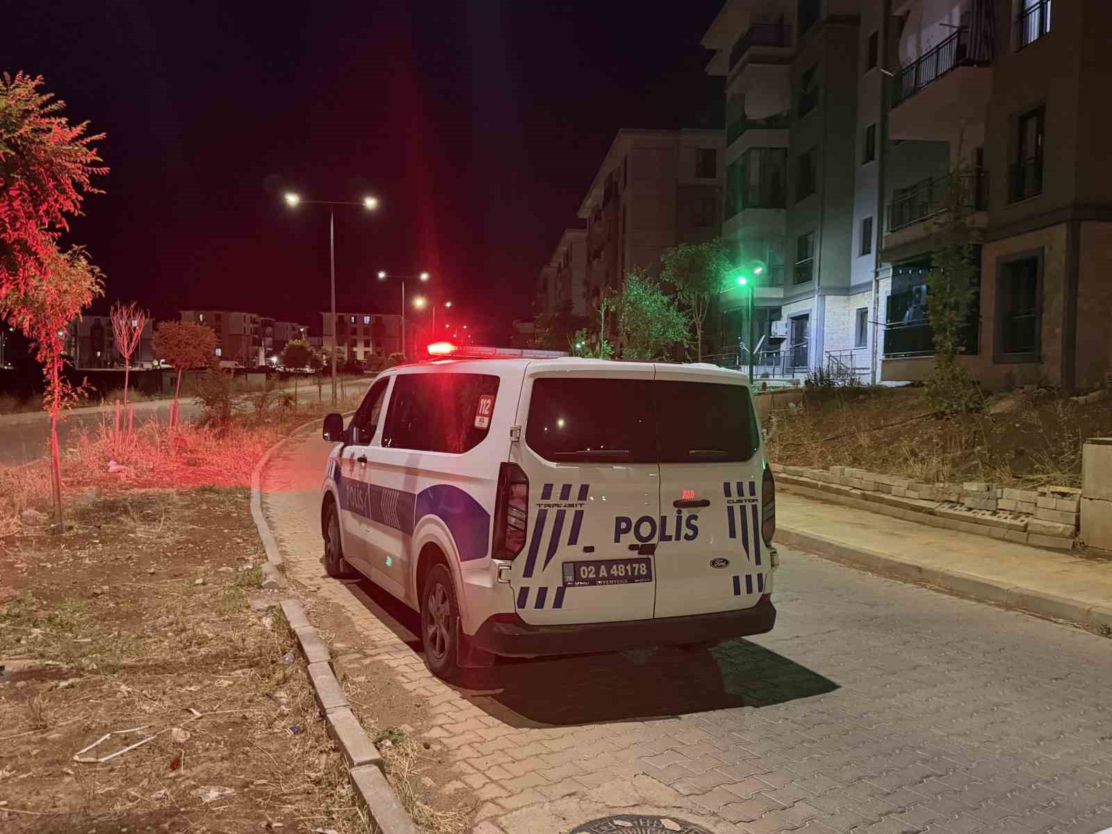 kavgaya-polis-ekipleri-mudahale-etti