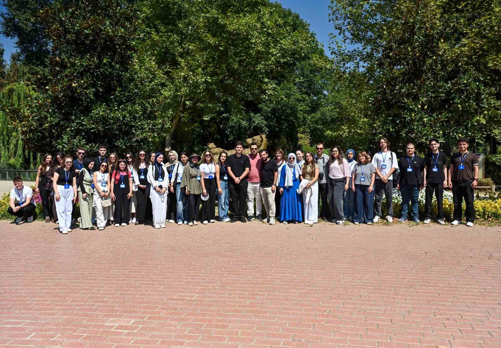 buyuksehir-stajyerleri-hizmet-alanlarini-yerinde-inceledi