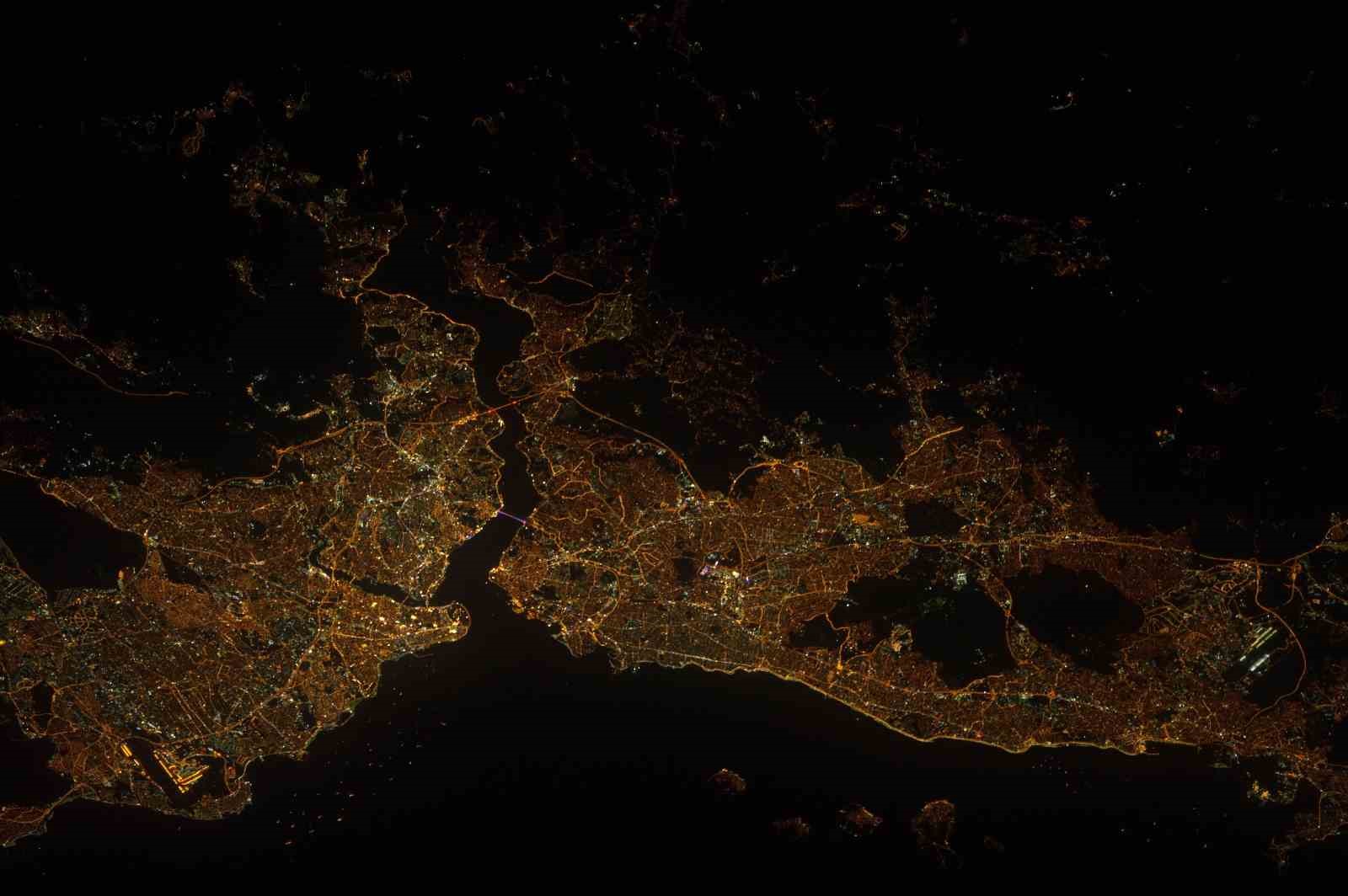 istanbul-un-uzaydan-cekilen-fotograflari-paylasildi