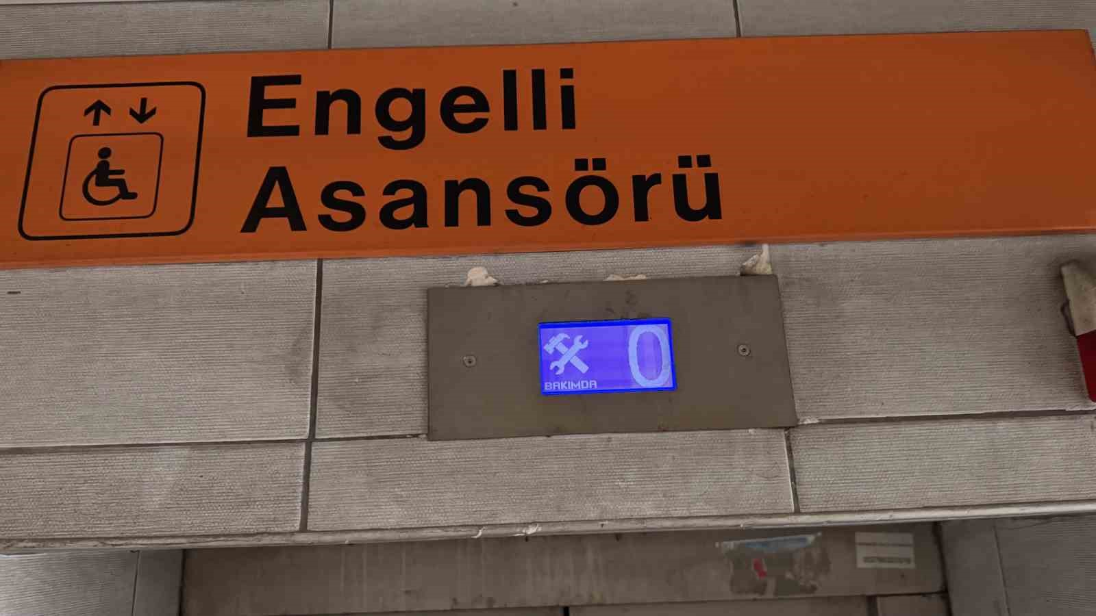 engelli-asansorunun-amaci-disinda-kullanilmasina-engellilerden-tepki