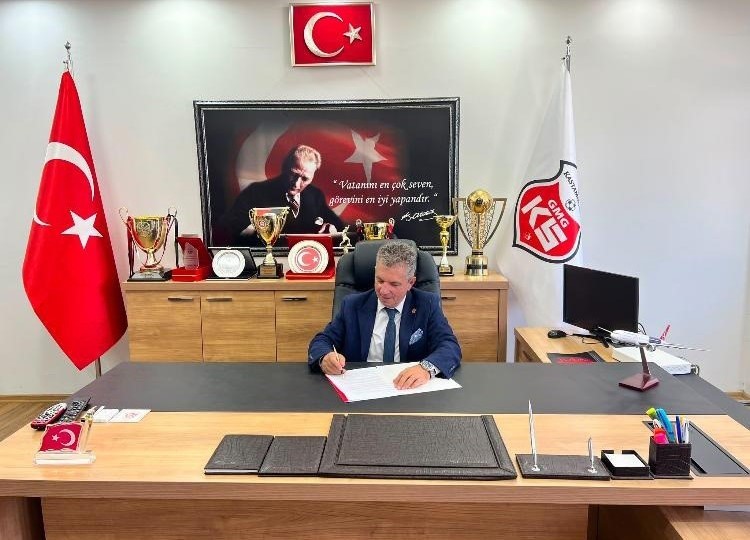yonetim-kurulu-uyelerini-istifaya-davet-eden-kastamonuspor-baskani-gorevden-alindi