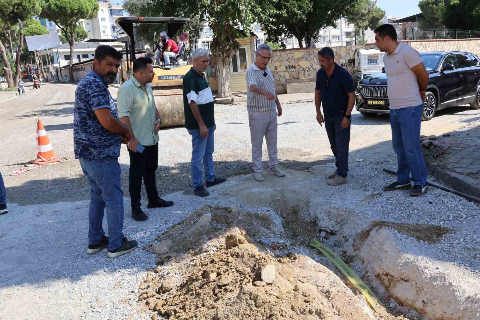 nazilli-belediye-baskani-tetik-yol-calismalarini-yerinde-inceledi