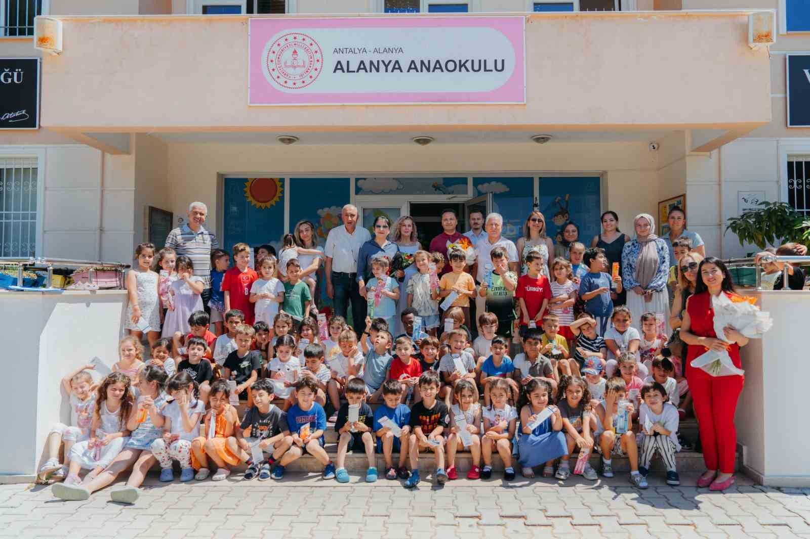 alanya-belediyesi-88-okulda-4-bin-850-ogrenciye-hijyen-ve-cevre-egitimi-verdi
