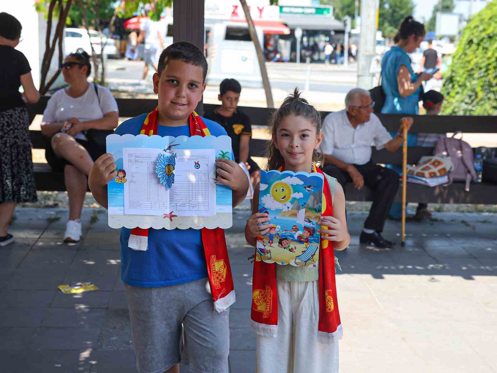 goztepe-den-karne-etkinligi-karneni-getir-hediyeni-gotur-coskusu-basladi