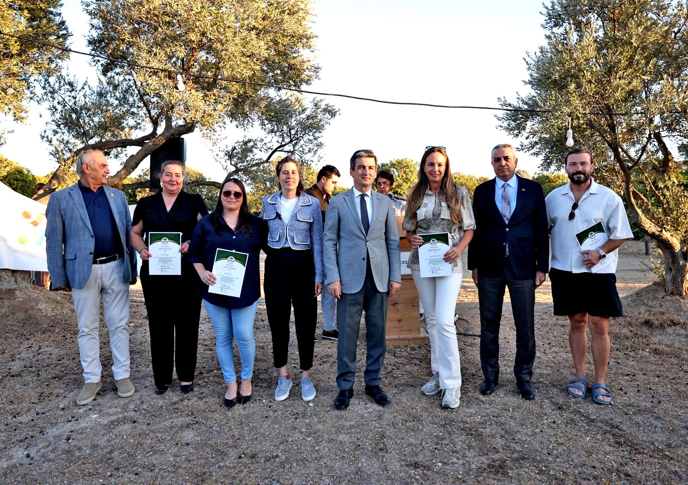 cesme-kent-konseyi-nden-gonullulere-tesekkur