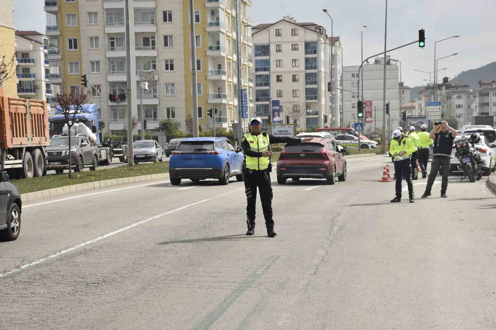 ordu-da-2-haftada-34-binden-fazla-arac-ve-surucusu-denetlendi