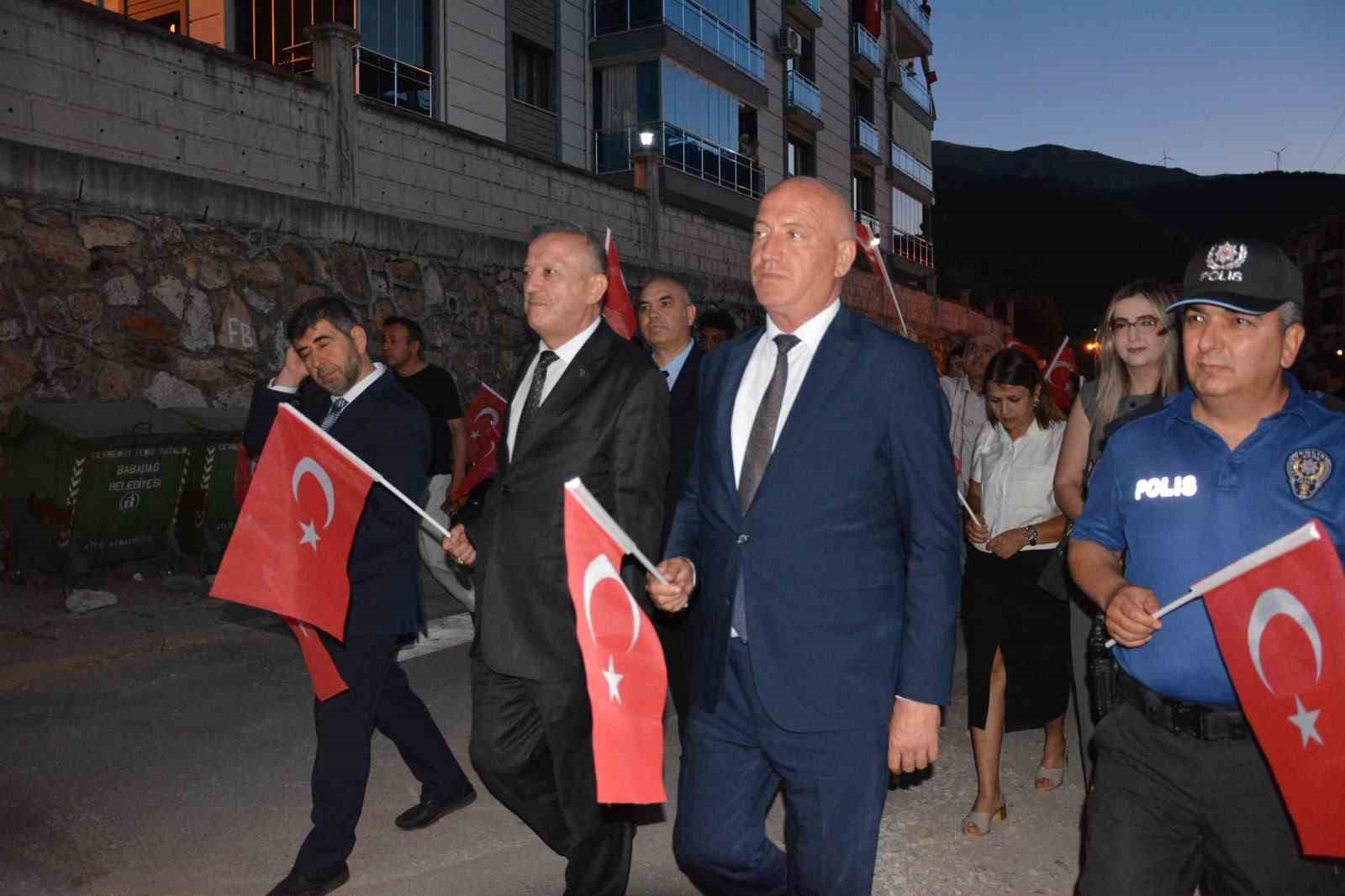 babadag-15-temmuz-gecesinde-tek-yurek-oldu