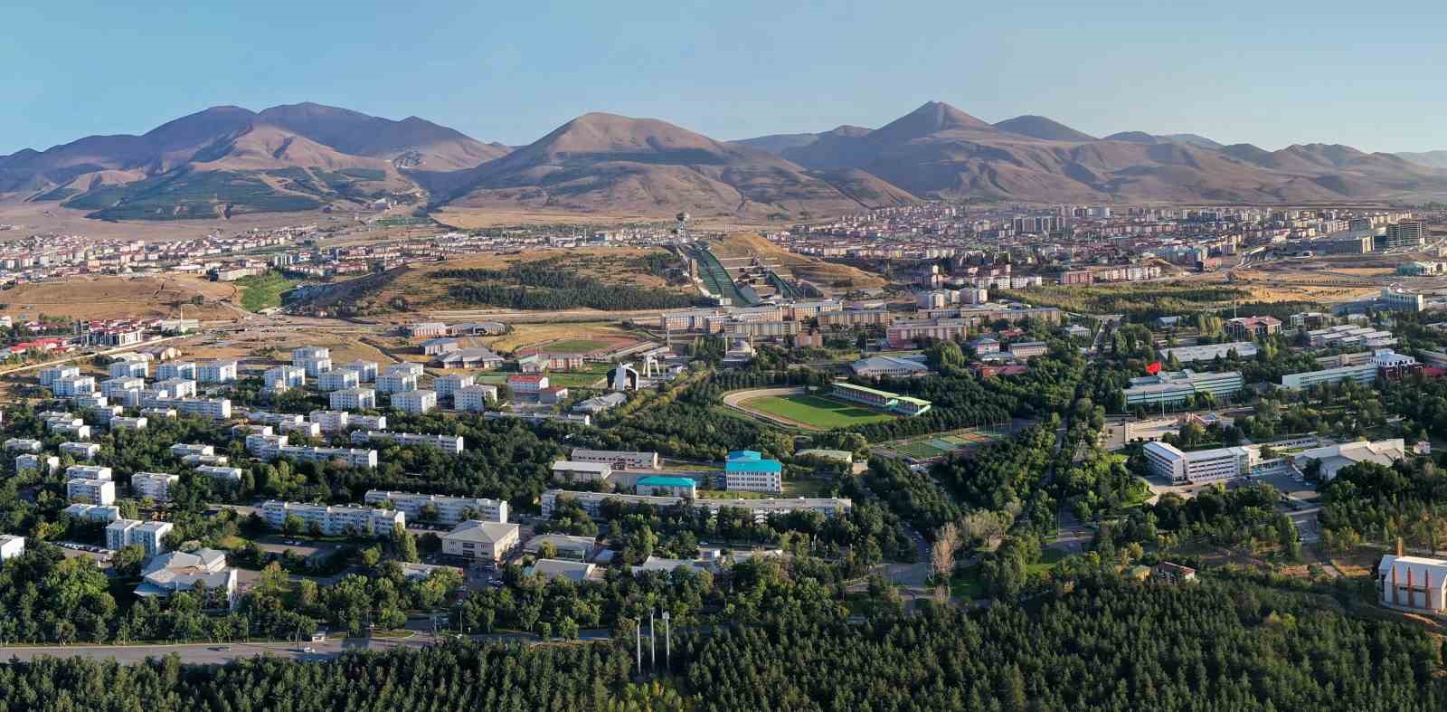 ataturk-universitesi-nden-uluslararasi-basarida-dikkat-ceken-ilerleme