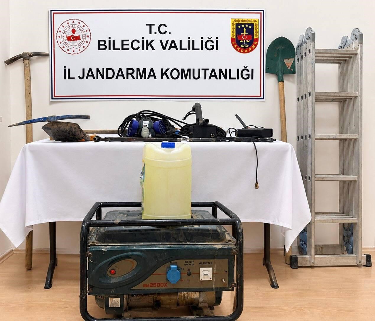 bilecik-te-define-arayan-2-kisi-sucustu-yakalandi