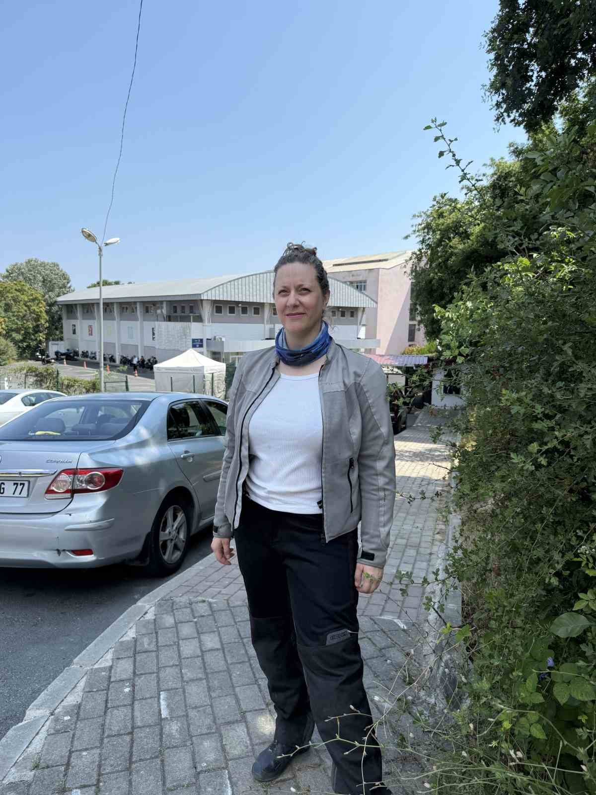 corlu-da-yola-dokulen-yag-kazaya-neden-oldu-metrelerce-suruklendiler-o-anlar-kamerada