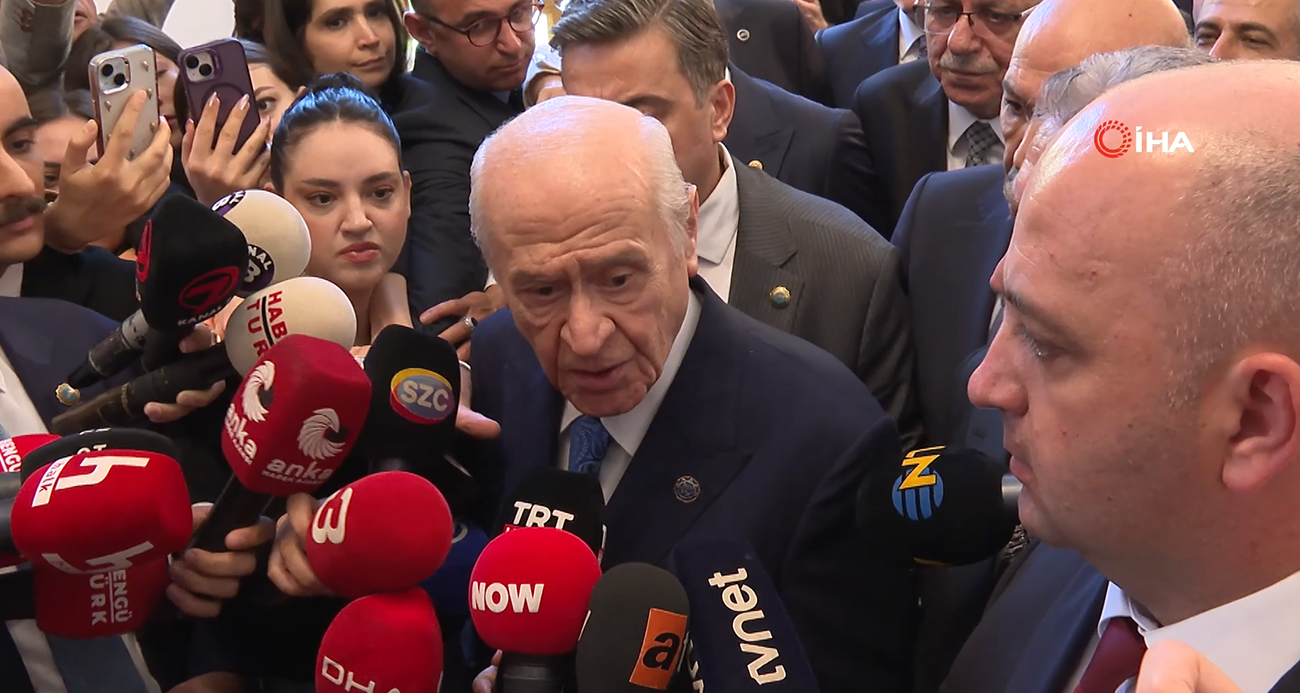 mhp-genel-baskani-bahceli-secimlerin-zamaninda-yapilmasiyla-cumhurbaskanimizin-danismaninin-verdigi-tarih-arasinda-saat-farki-dahi-yoktur