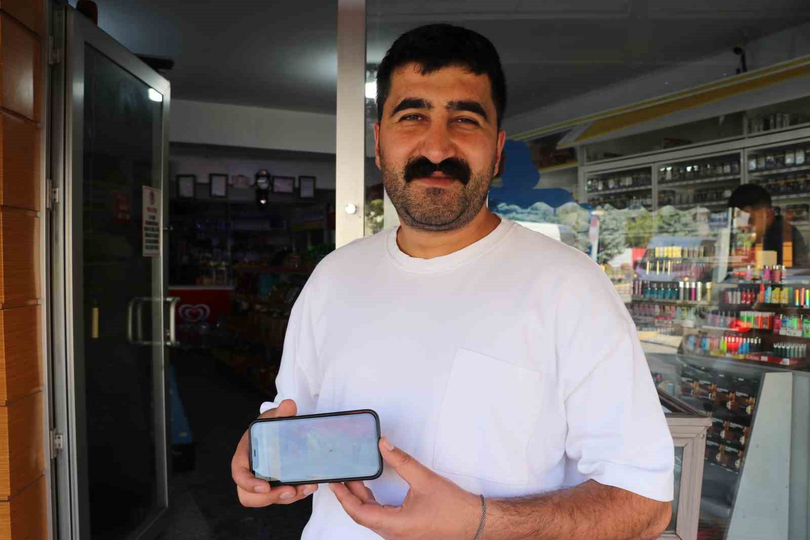market-arabasini-bosaltti-kendi-esyalarini-koyup-goturdu