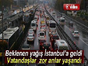 Beklenen yağış İstanbul’a geldi