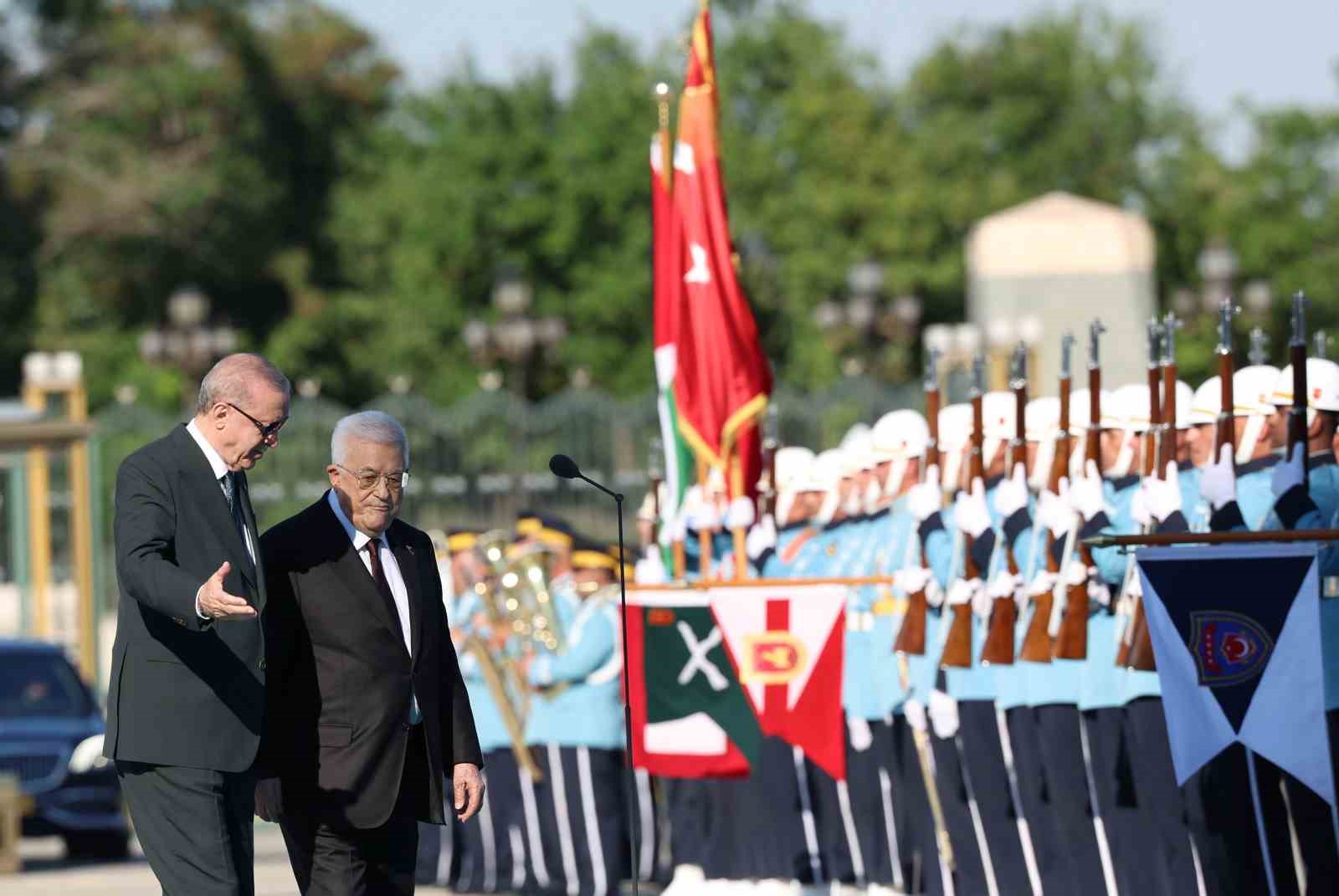 cumhurbaskani-erdogan-filistin-devlet-baskani-abbas-i-torenle-karsiladi