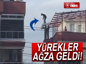 Metrelerce yüksekte tedbirsiz çalışan işçiler yürekleri ağza getirdi