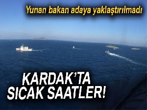 Yunan Bakana Kardak'ta soğuk duş