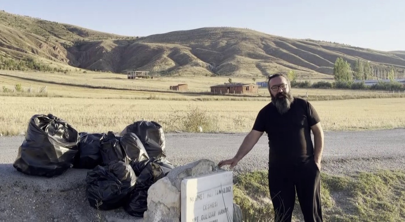 sivas-ta-koyluler-dunya-temizlik-gunu-sebebiyle-anlamli-bir-etkinlige-imza-atti