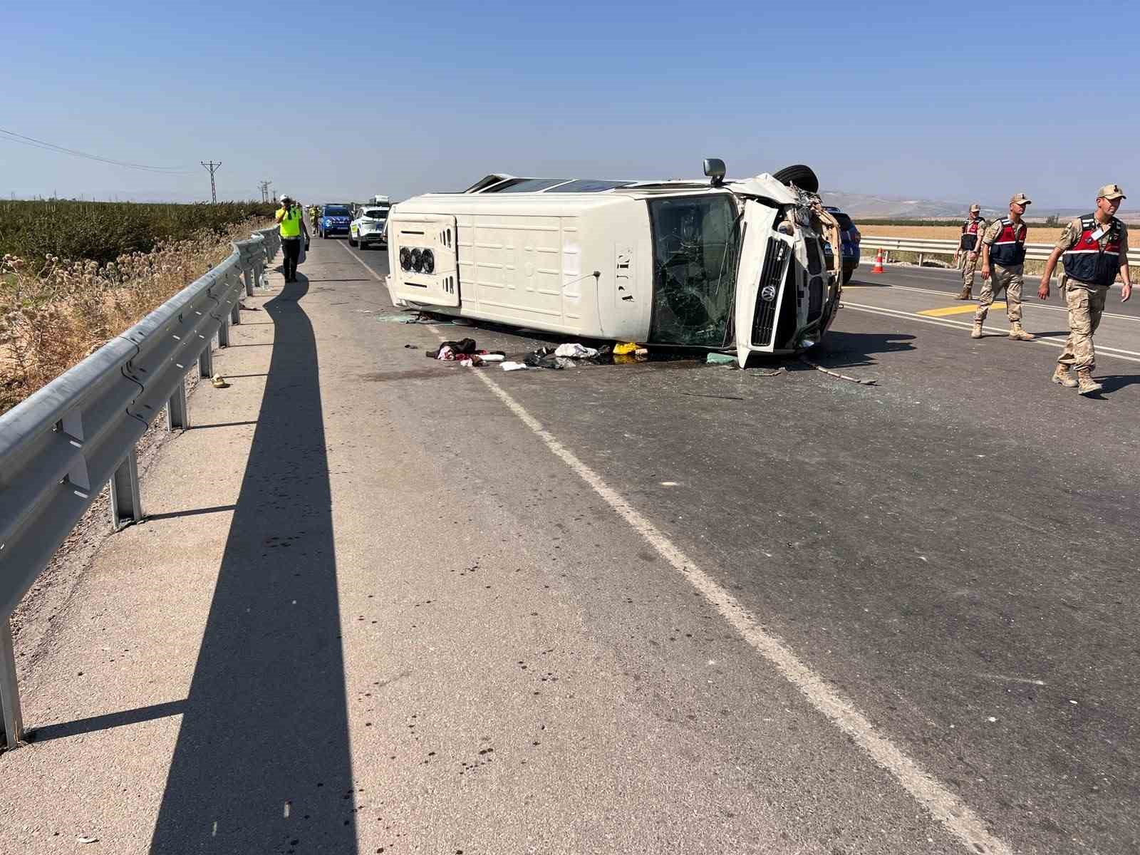 trafik-kazasinda-agir-yaralanan-tarim-iscisi-oldu