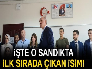 Cumhurbaşkanı Erdoğan, oy kullandığı sandıktan 1'inci çıktı