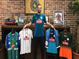 Çaykur Rizespor'a yeni kaleci