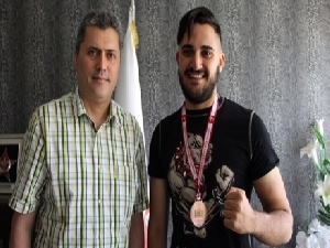 Hataylı Kick Boksçular madalyalarla döndü