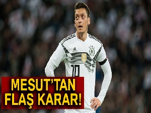 Mesut Özil, Almanya Milli Takımı'nı bıraktı