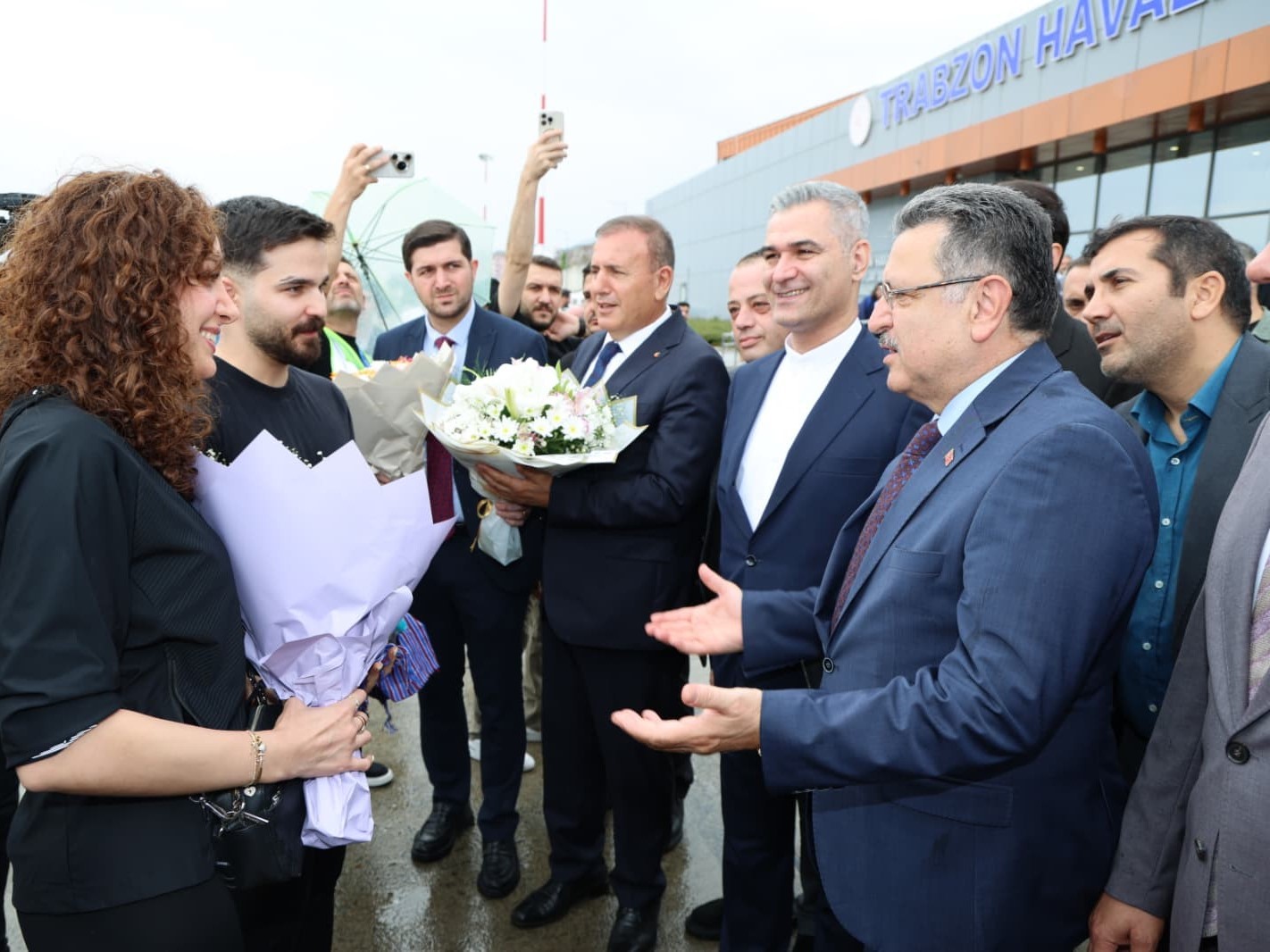 tahran-trabzon-ucak-seferleri-basladi