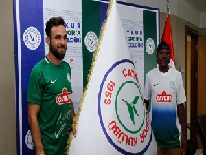 Çaykur Rizespor'da Aminu Umar ve Musa Çağıran imzayı attı