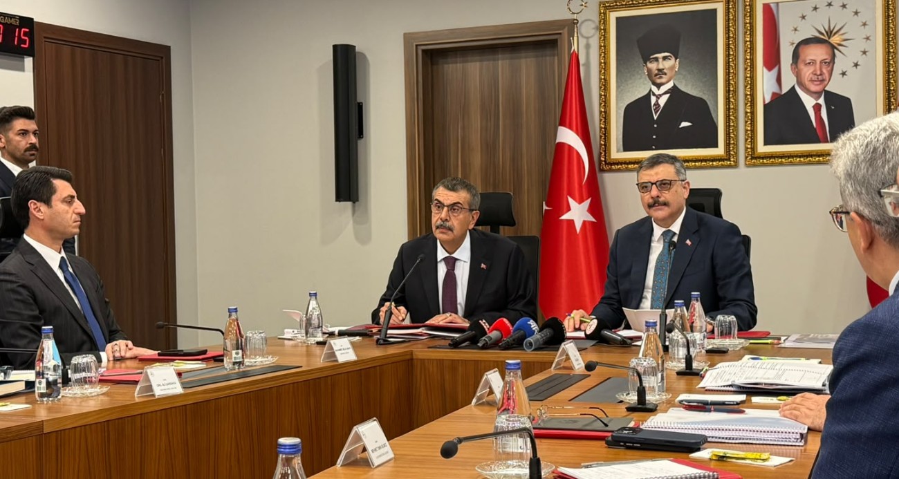 bakan-ciftci-okullarimizda-31-bin-tane-bahce-gorevlisi-istihdam-etmis-olduk