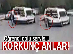 Geri manevra yapan öğrenci servisi yayayı feci şekilde ezdi