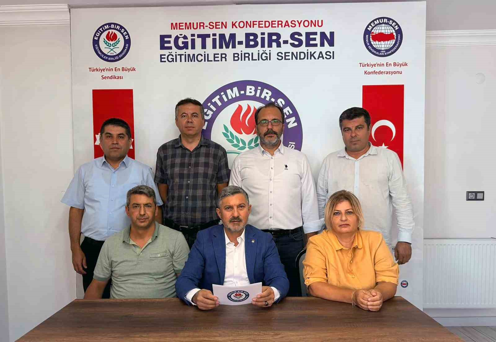 milas-ta-okul-yerlestirme-planina-egitim-bir-sen-den-tepki