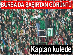 Bursaspor'un kaptanı Teksas tribünlerinde
