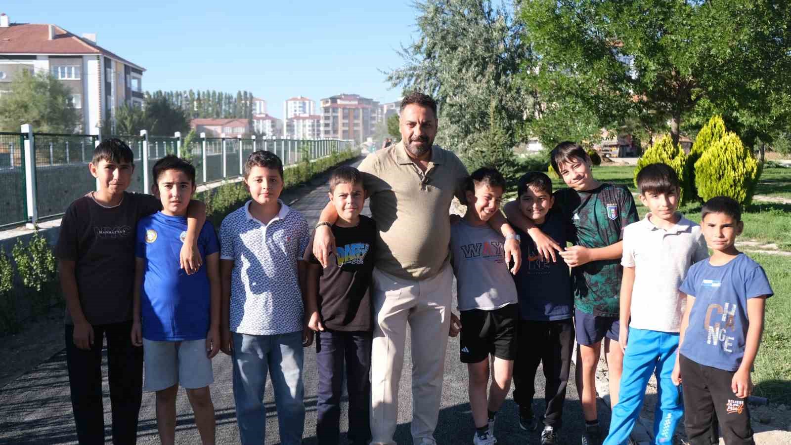 sorgun-da-yuruyus-ve-bisiklet-yolu-calismalari-suruyor