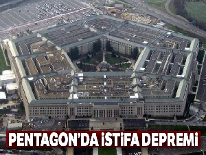 Pentagon'da istifa depremi