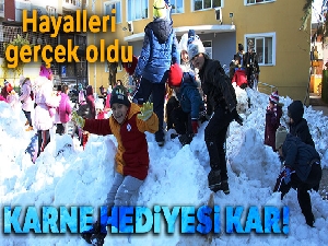 Karne hediyesi kar olunca esaret eğlenceye dönüştü
