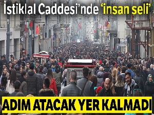İstiklal Caddesi'nden insan seli aktı