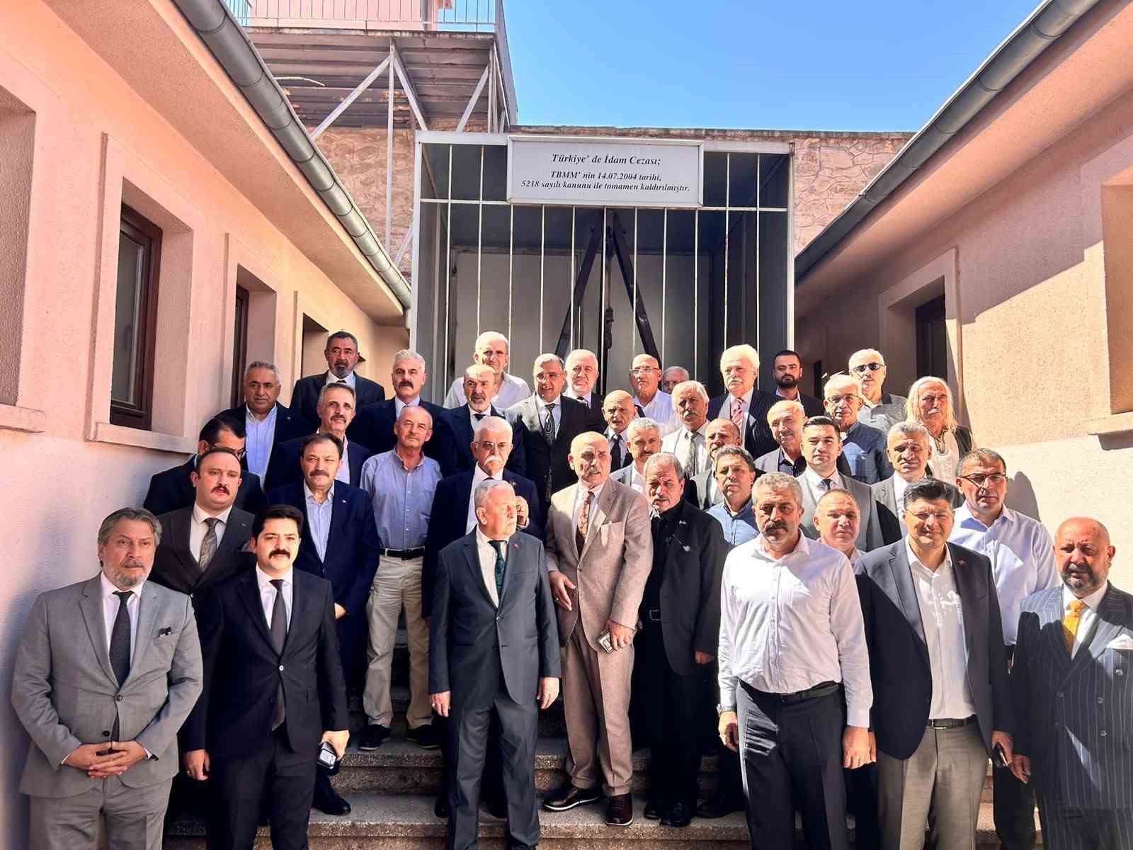 12-eylul-de-idam-edilen-ulkuculer-ulucanlar-cezaevi-nde-anildi