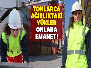 Bu limanda tonlarca ağırlıktaki yükler ojeli parmaklara emanet