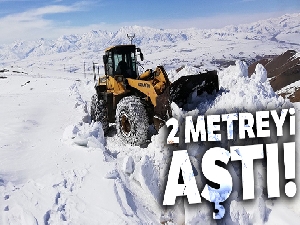 Kar kalınlığı 2 metreyi aştı!