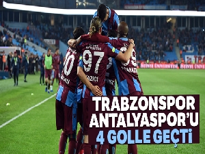 Trabzonspor, Antalyaspor'u 4 golle geçti