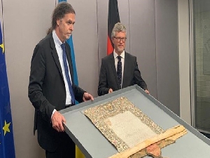 Almanya, Rus Çarı'nın tarihi mektubunu Ukrayna'ya teslim etti