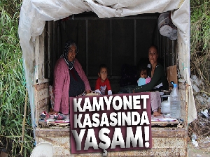 Yoğun bakımdaki oğul ve eş için kamyonet kasasında umutlu bekleyiş