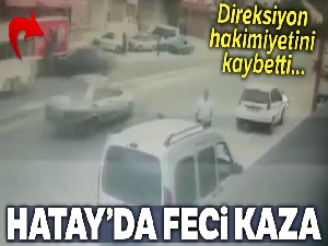 Direksiyon hakimiyetini kaybetti, yol kenarındakileri böyle ezdi